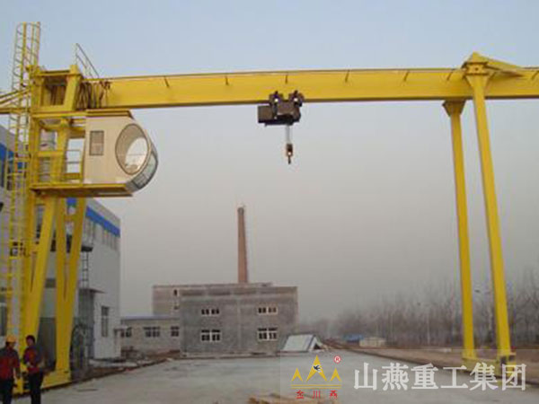 龍門(mén)起重機(jī)有哪些類(lèi)型？主要用途和特征是什么？